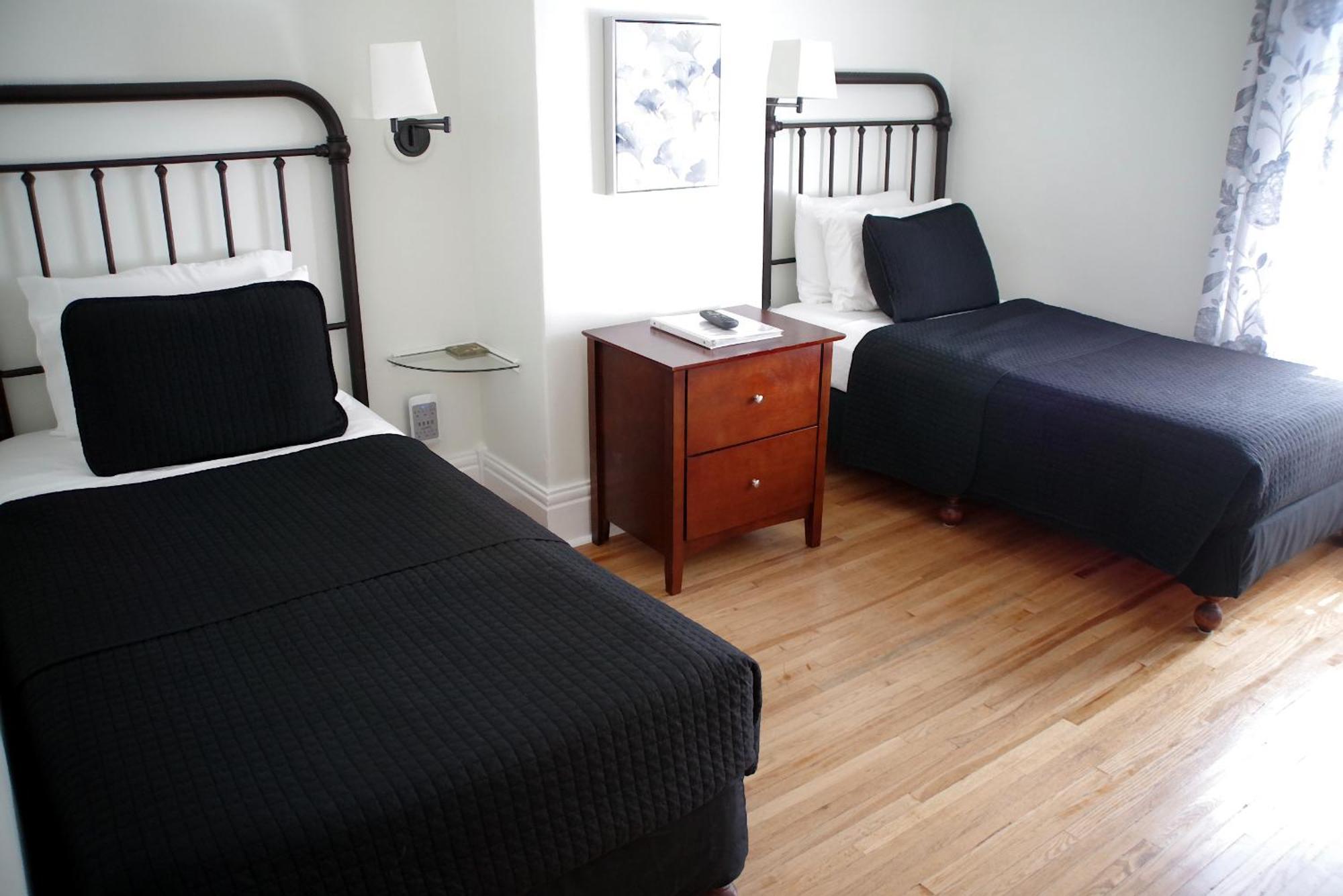 Colborne Bed And Breakfast Goderich Oda fotoğraf